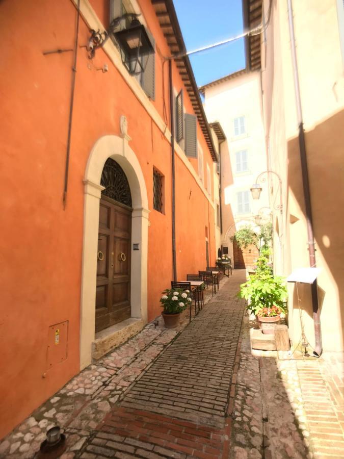 Camere Della Vecchia Posta Trevi Ngoại thất bức ảnh