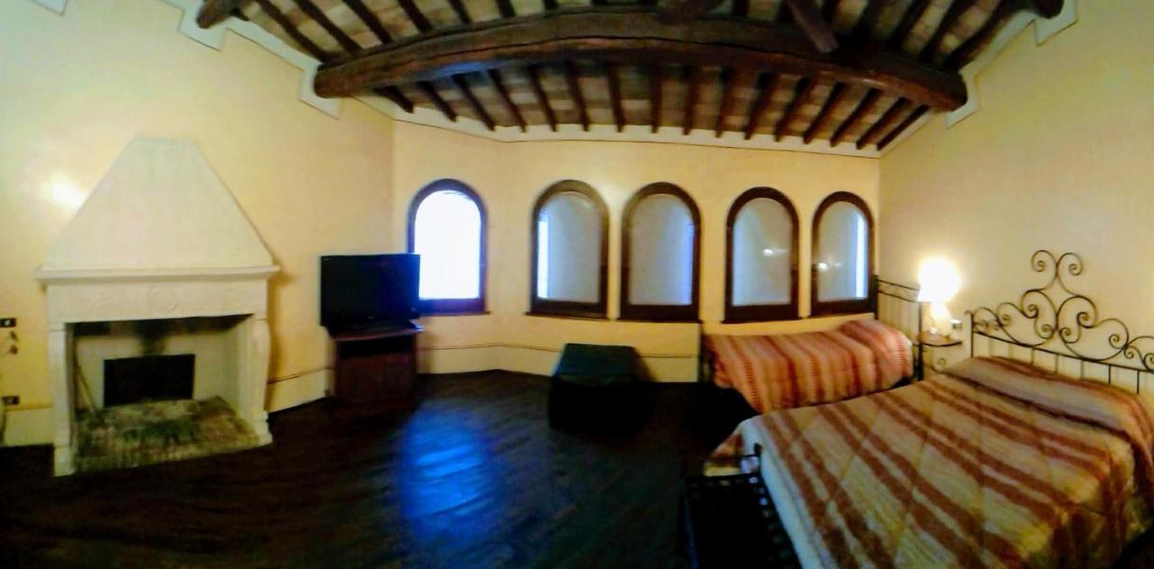 Camere Della Vecchia Posta Trevi Ngoại thất bức ảnh